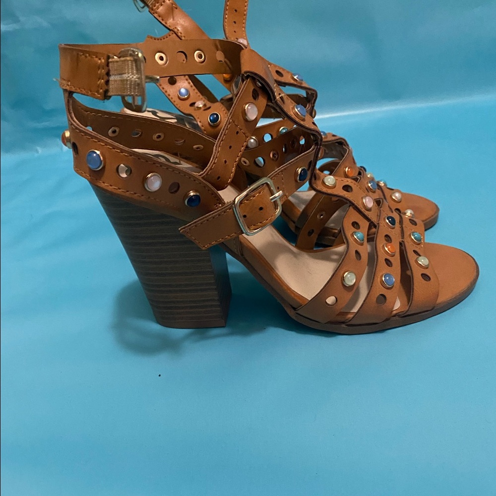 Chunky heal sandals
